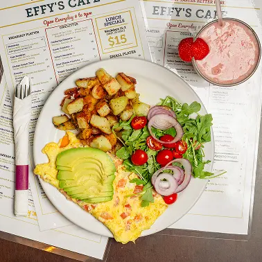 Omelette with hash browns and salad at Effy’s Café